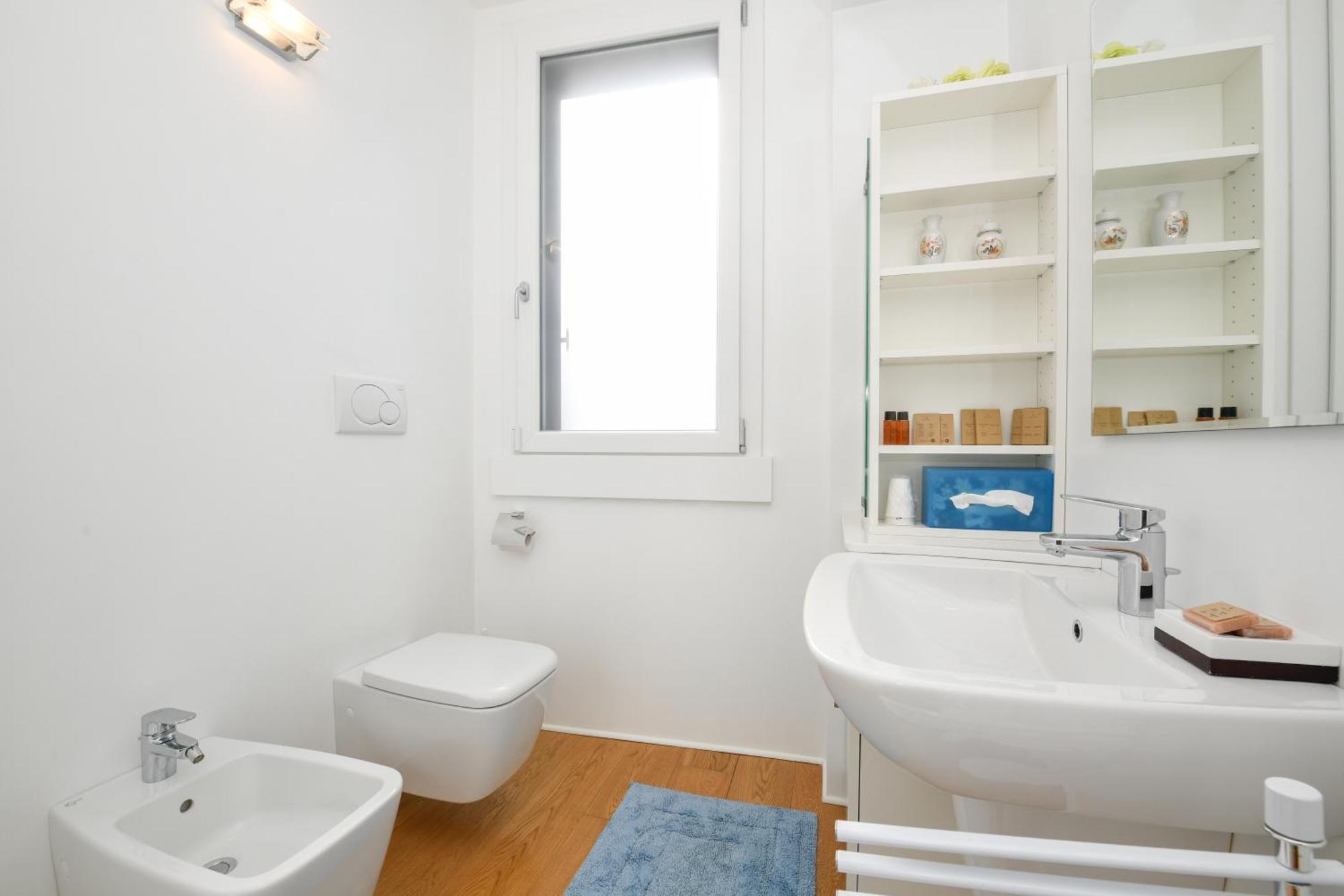 Dolceriva - The Lakefront Suite Peschiera del Garda Exterior photo