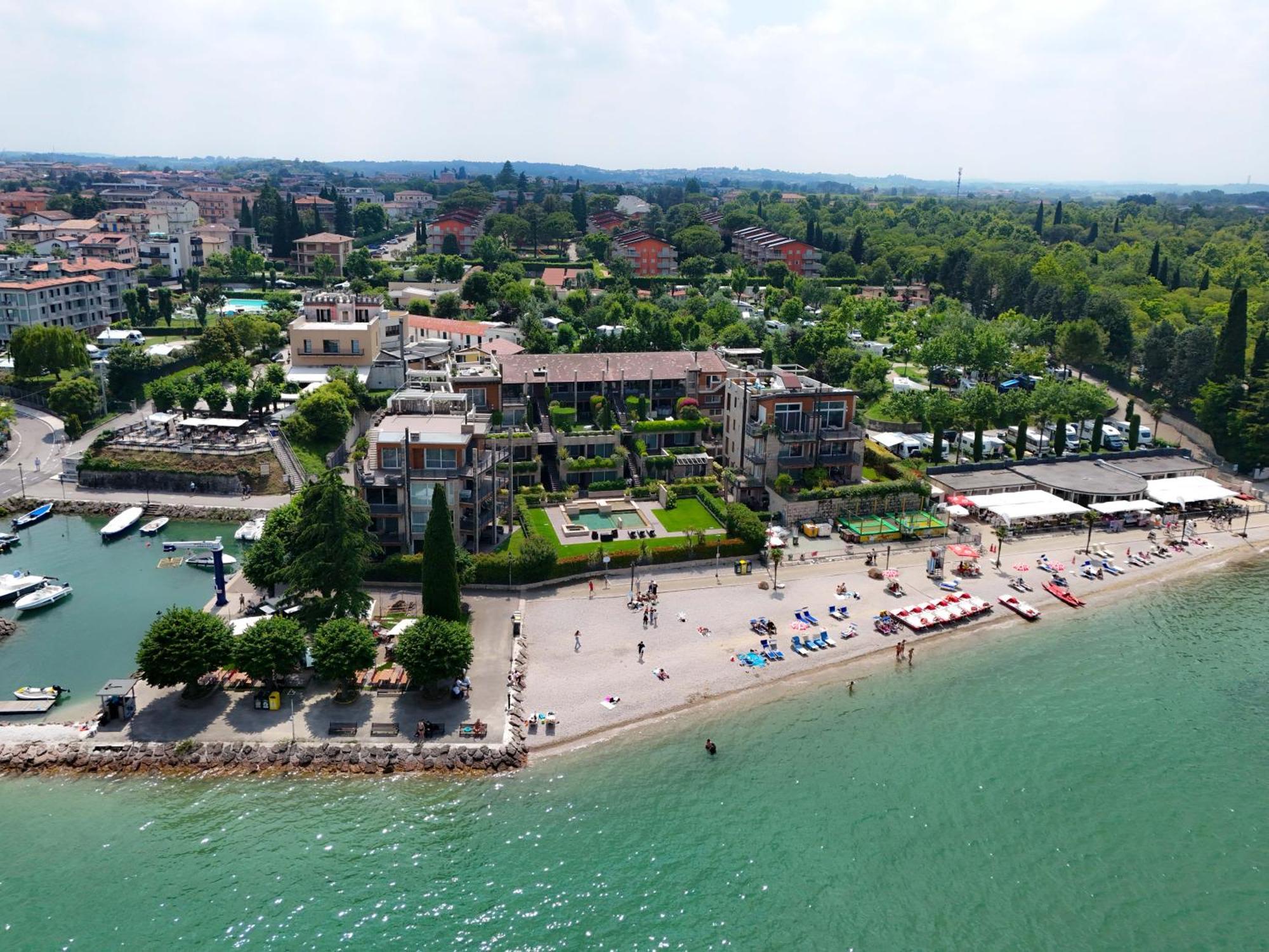 Dolceriva - The Lakefront Suite Peschiera del Garda Exterior photo